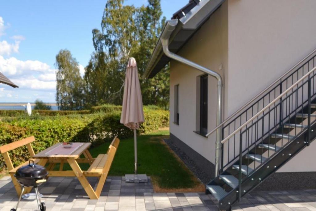 U16 Og - Komfortable Ferienwohnung Mit Kamin, Wlan Und Seeblick Marienfelde Exterior photo