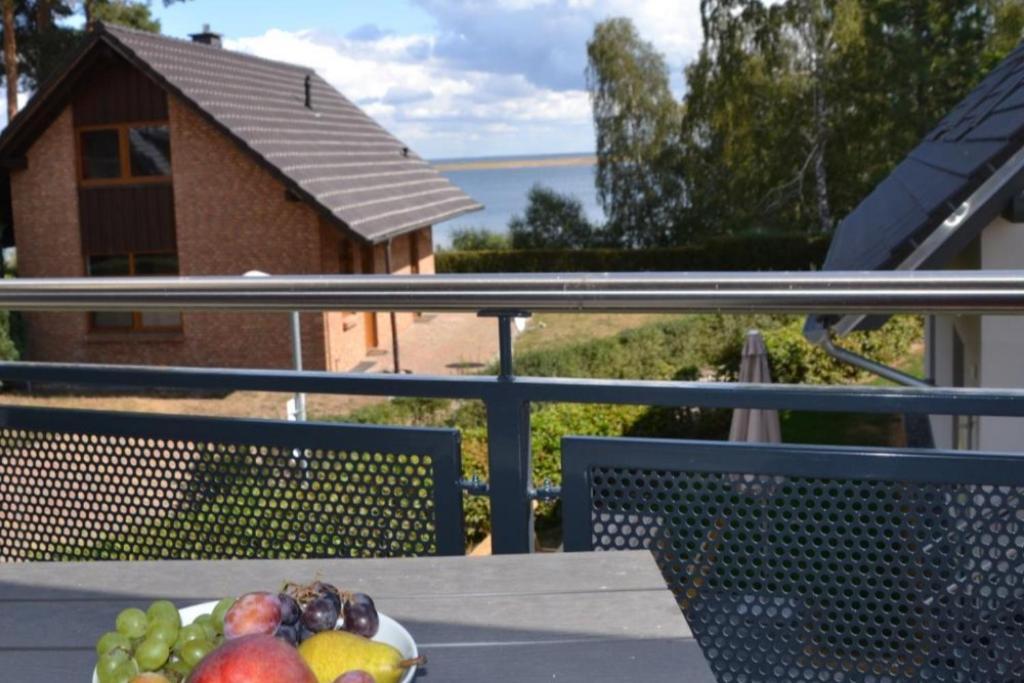 U16 Og - Komfortable Ferienwohnung Mit Kamin, Wlan Und Seeblick Marienfelde Exterior photo